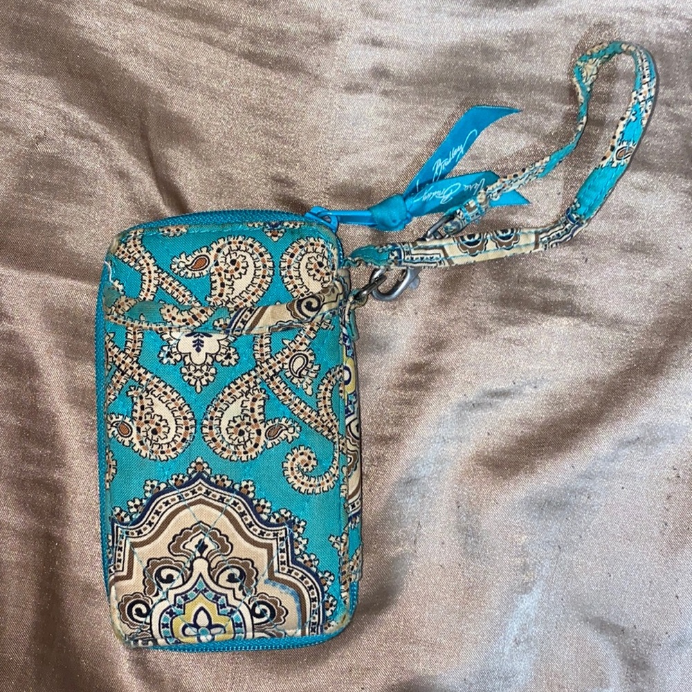 Vera Bradley wristlet phone wallet